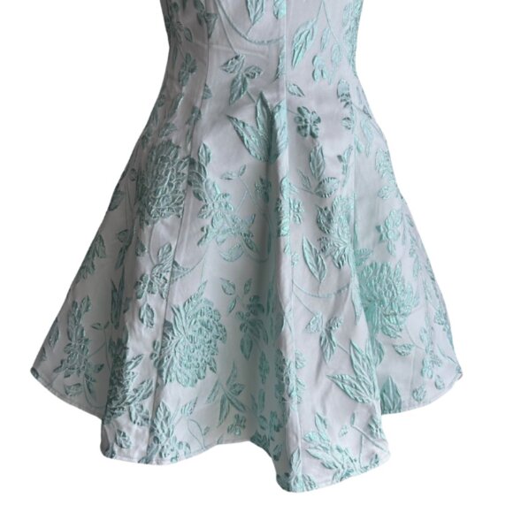 LE CHATEAU GORGEOUS BLUE BROCADE DRESS, SZ. L - Picture 3 of 11